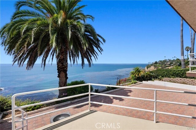 Building Photo - 2105 W Paseo Del Mar