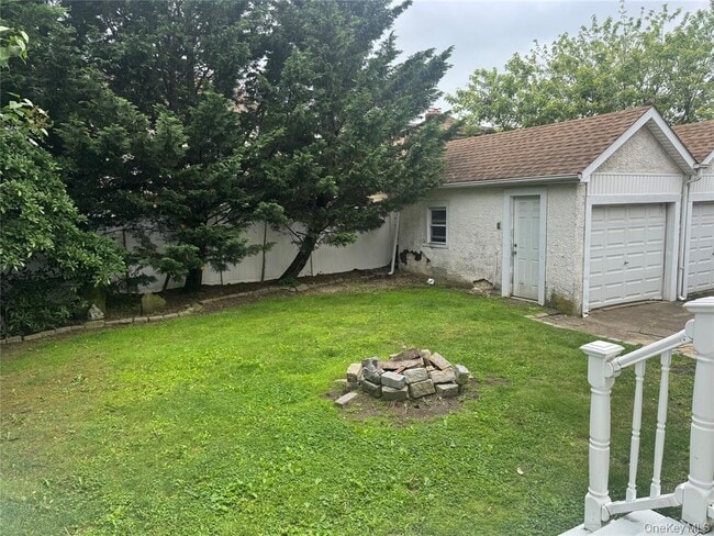 Building Photo - 9 Castleton Ct