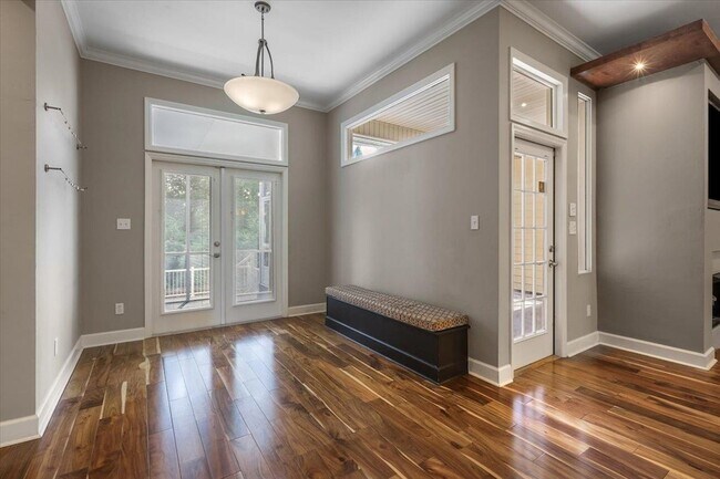 Building Photo - 1799 Cassatt Dr