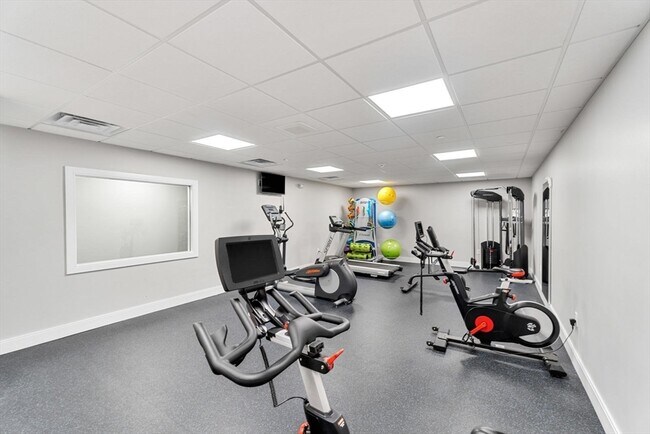 Building Photo - 1457 Tremont St