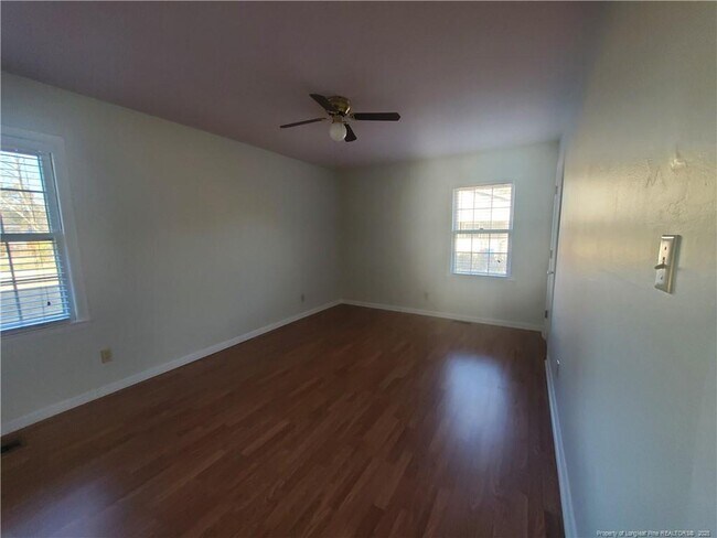 Building Photo - 1208 Cullen Dr