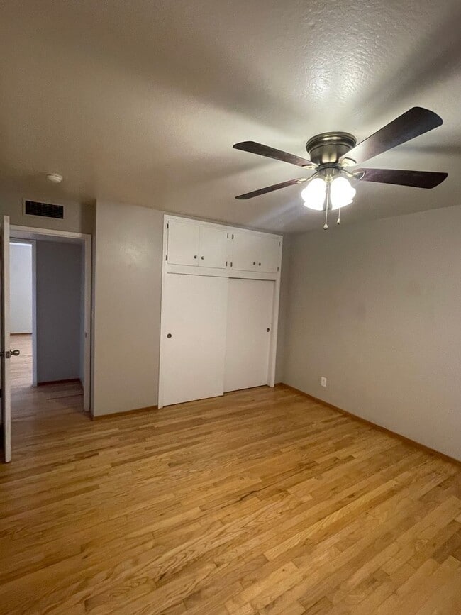 Building Photo - Incredible 3bd/2ba house surrounded by working orchards! Available now!