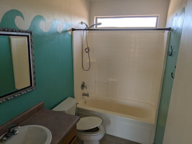 Building Photo - Three bedroom rental in Rancho Sahuarita Move -in ready