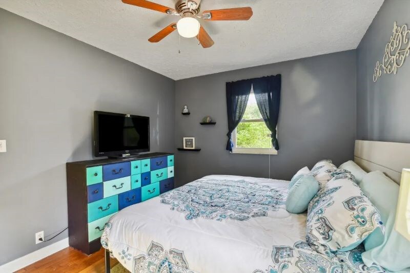 Building Photo - 4012 Frisse Ave