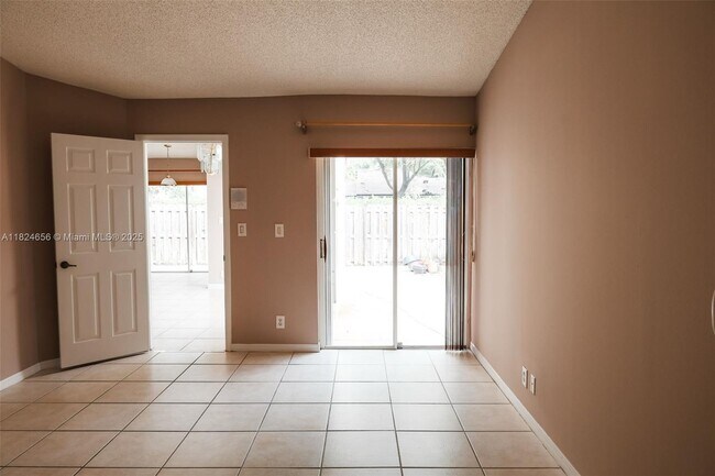 Building Photo - 8011 SW 158th Ave