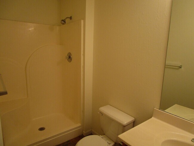 Building Photo - 4302-4304 Cheryl Ct.