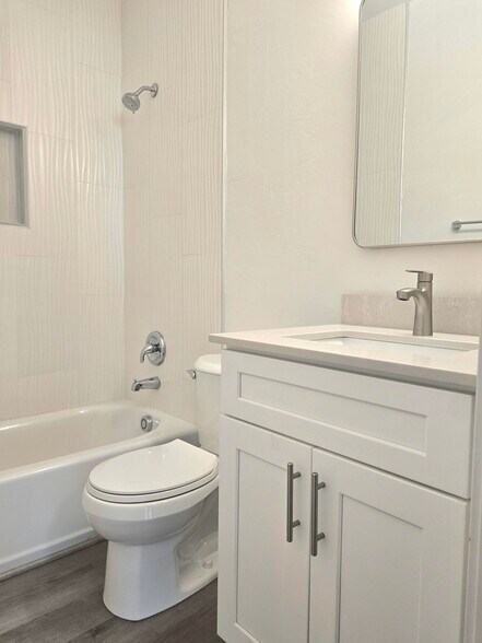 Building Photo - 149 Buena Vista Dr