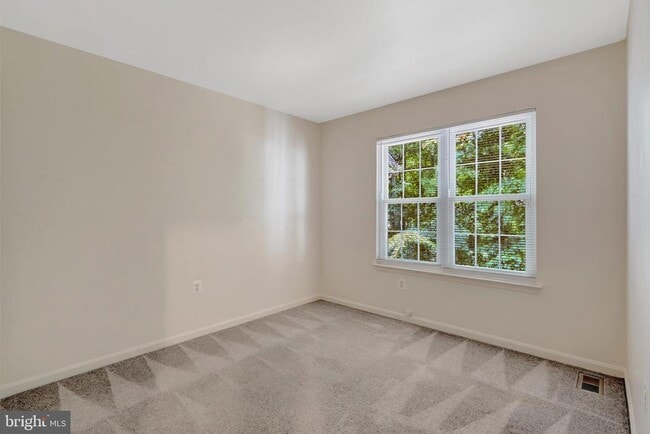 Building Photo - 15350 Inlet Pl
