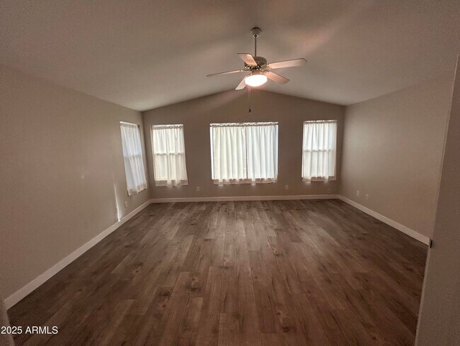 Building Photo - 1611 W Musket Way