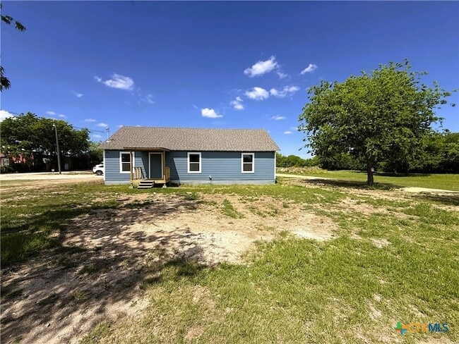 Building Photo - 1851 Connell St