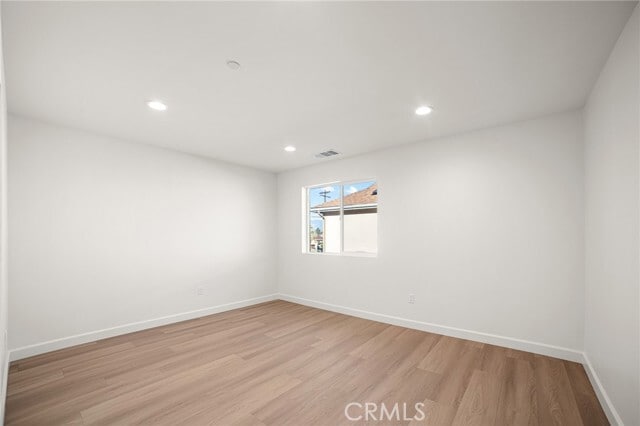 Building Photo - 900 S Hert St