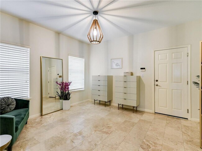 Building Photo - 11512 Brandon Parke Trail