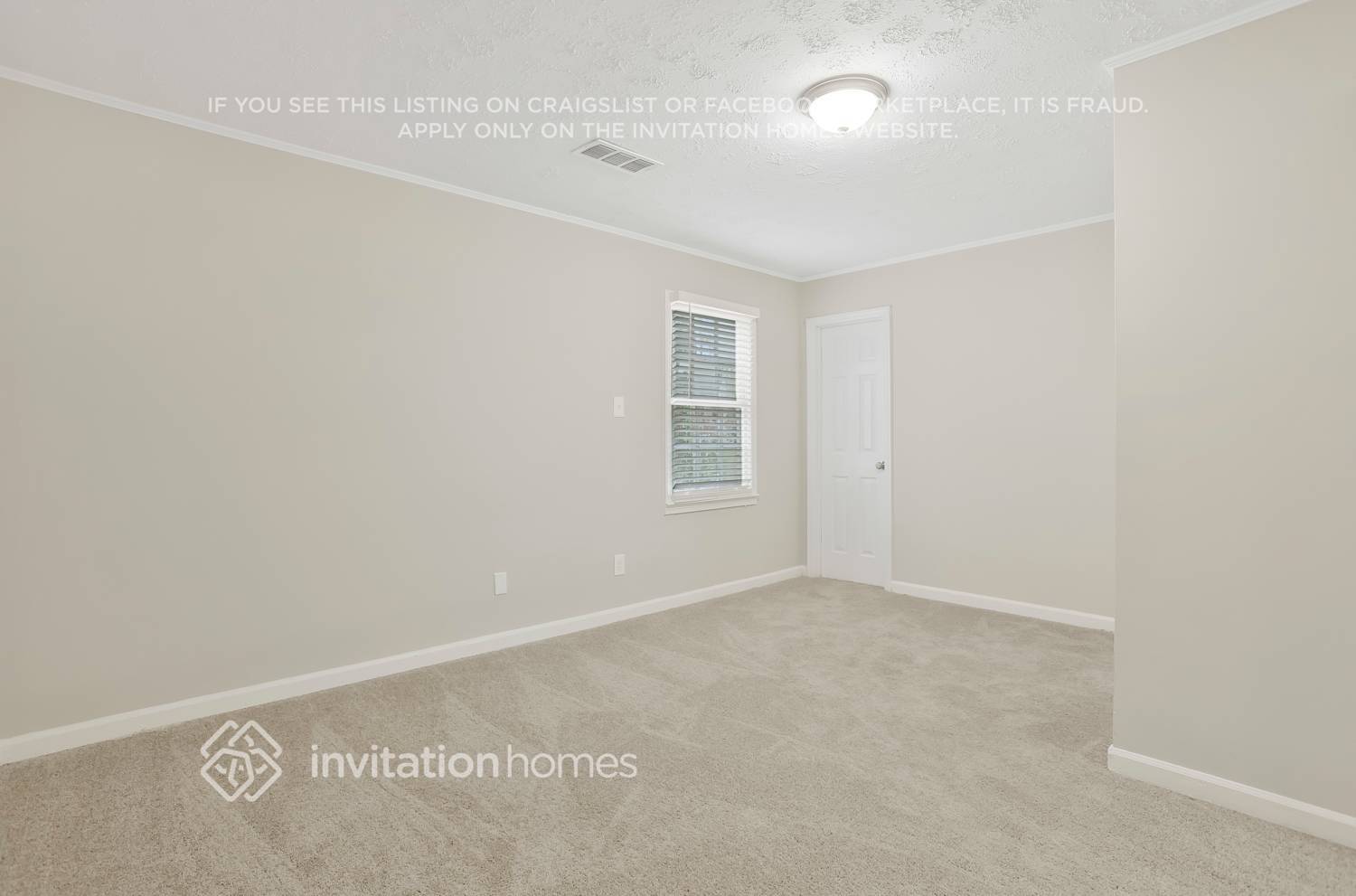 Building Photo - 145 W Forest Dr
