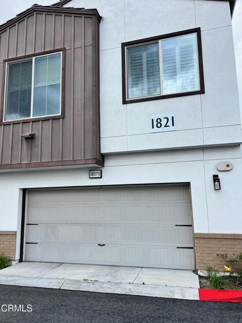 Building Photo - 1821 Poppy Dr