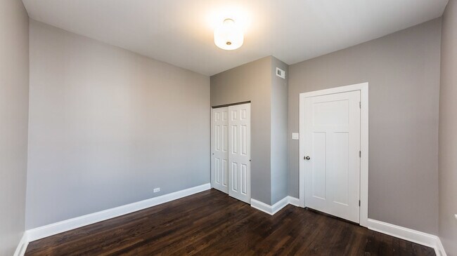 Building Photo - 3907 W Belden Ave