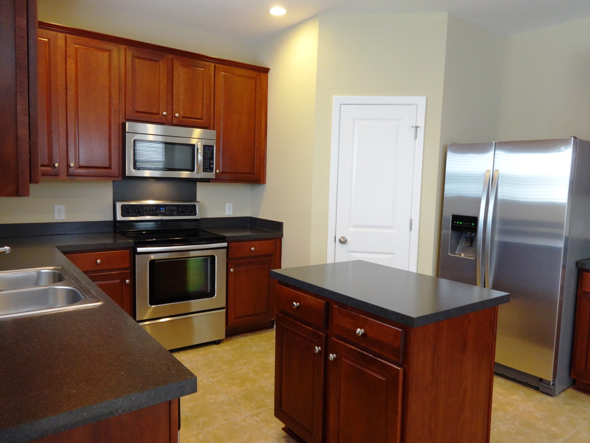 Building Photo - 3115 Conservancy Ln