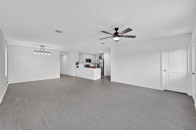 Building Photo - 25419 Birch St