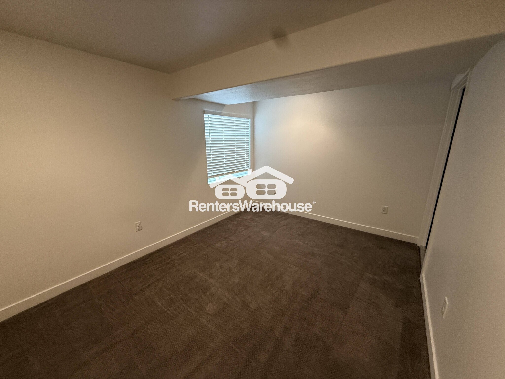 Building Photo - 14792 Chimney Pass Dr