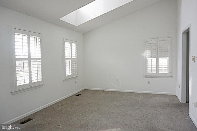 Building Photo - 12103 Gatewater Dr