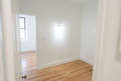 Building Photo - 43 Westland Ave