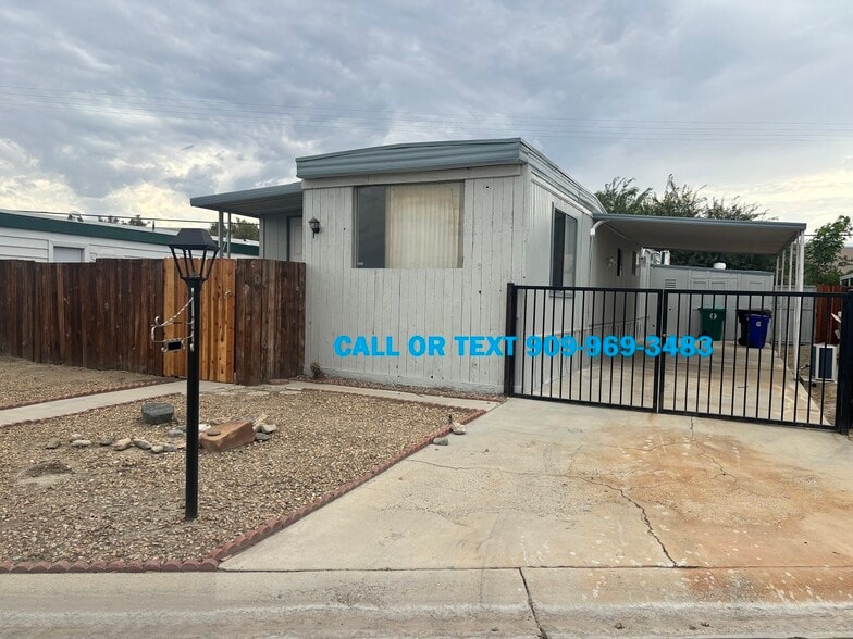 Building Photo - 33641 Westchester Dr