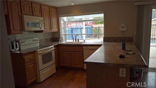 Building Photo - 3405 Tulip Ave
