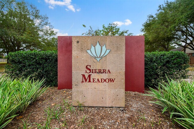 Building Photo - 26515 Autumn Orchard Ct