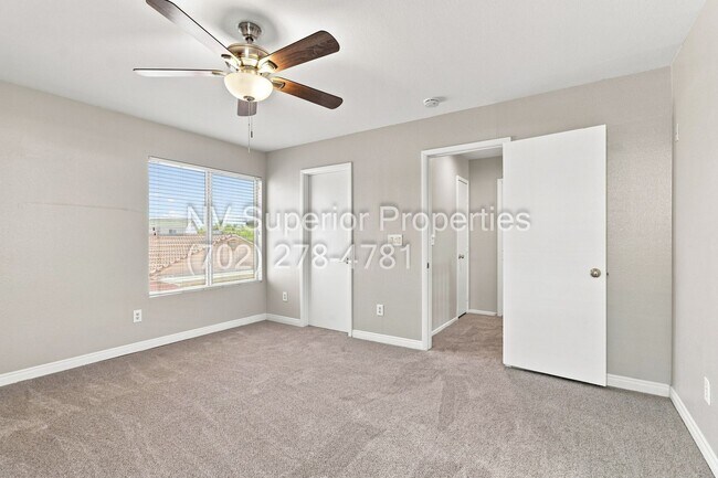 Building Photo - 8713 W Majestic Pine Ave