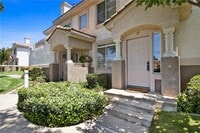Building Photo - 904 N Turner Ave