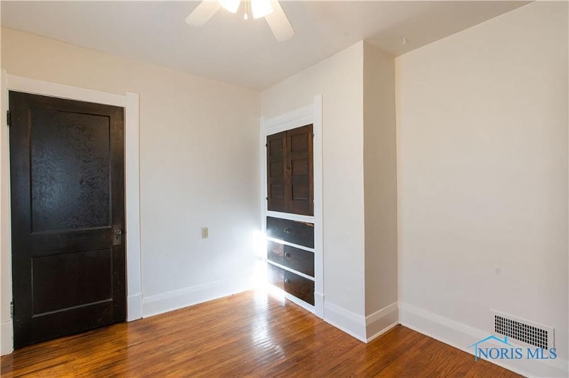 Building Photo - 1715 Perth St