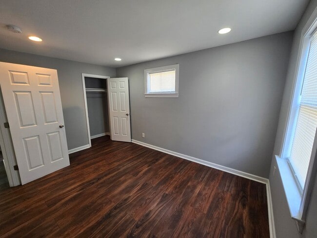 Building Photo - **3 BEDROOM TOWNHOME IN BALTIMORE COUNTY AVAILABLE**