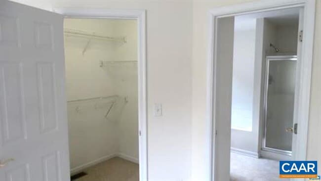 Building Photo - 140 Burnet St