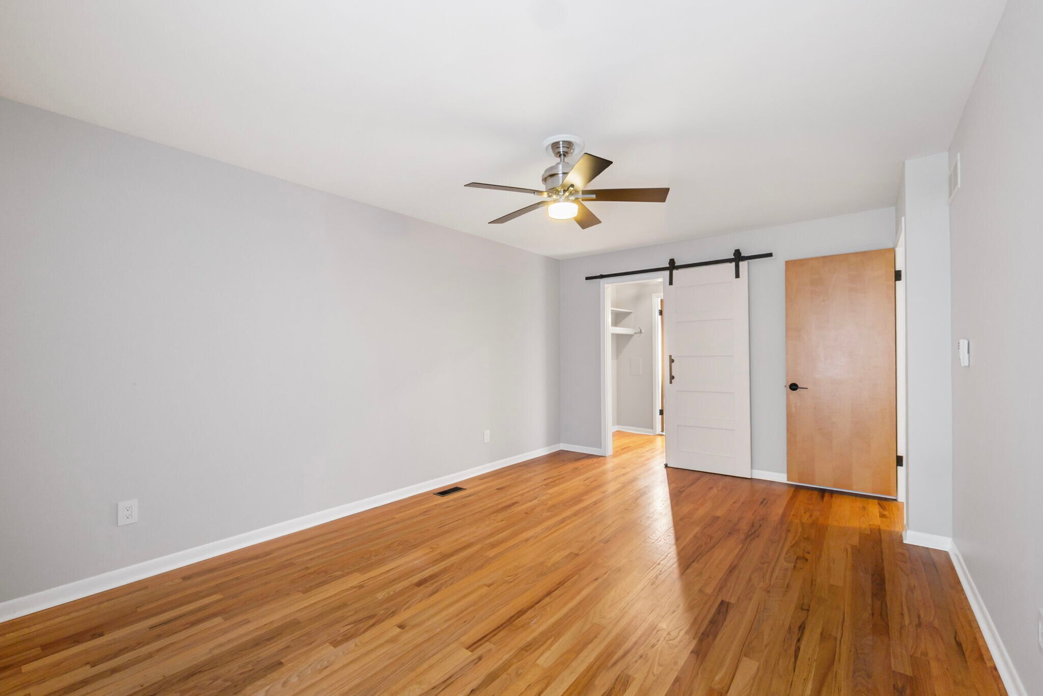 Building Photo - 8353 Kennedy Cir