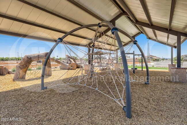 Building Photo - 4132 E Brisa Dr