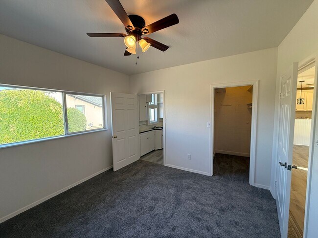 Building Photo - Acacia Multi Dwelling