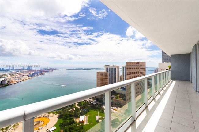 Building Photo - 50 Biscayne Blvd