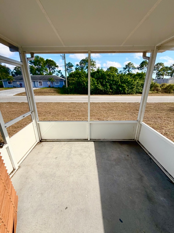 Building Photo - 5105 26th St SW