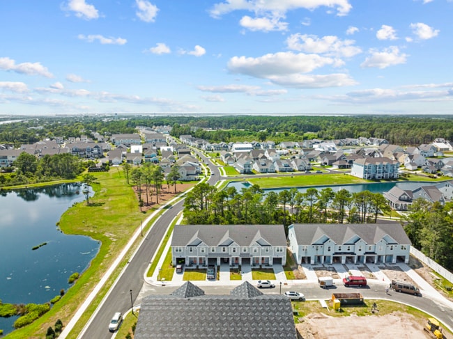 Building Photo - 307 Fishing Duck