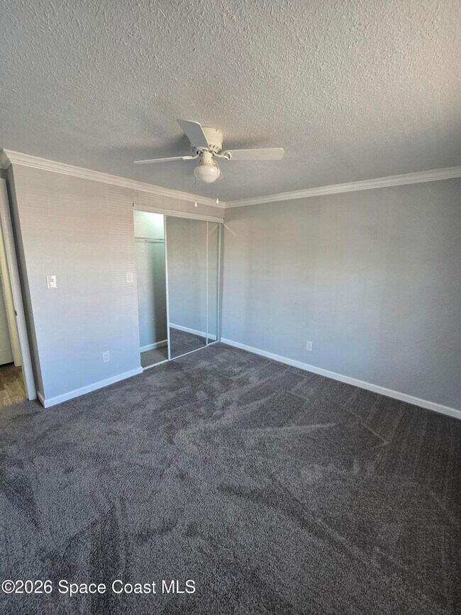 Building Photo - 1620 Bottlebrush Dr