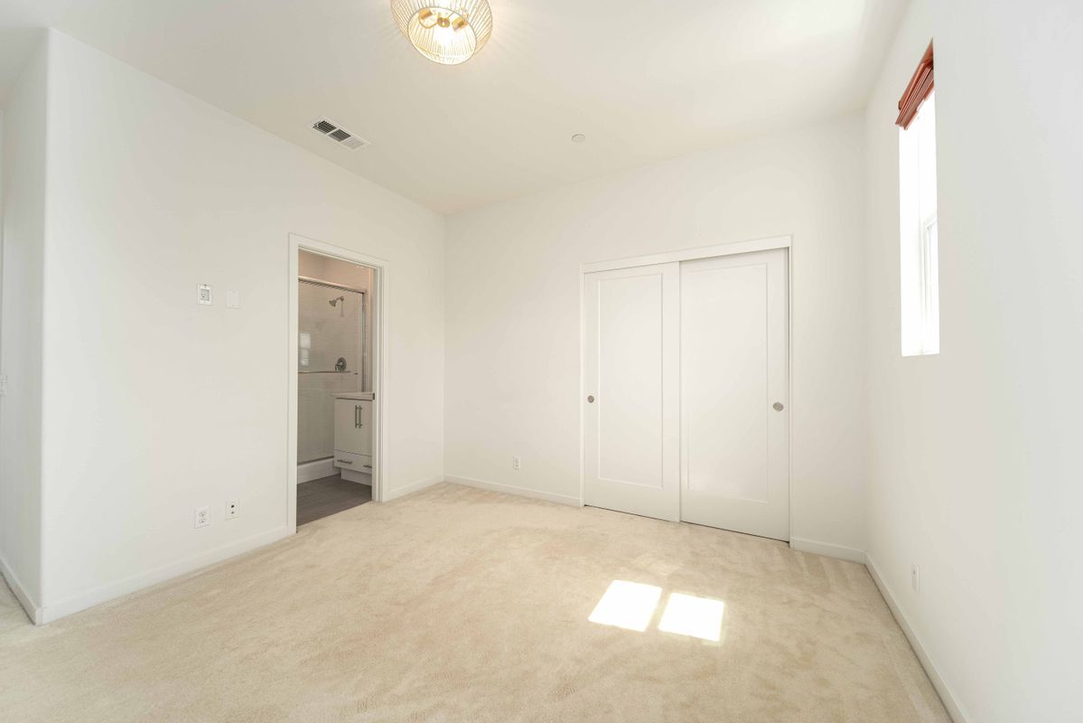 Building Photo - 134 Acamar