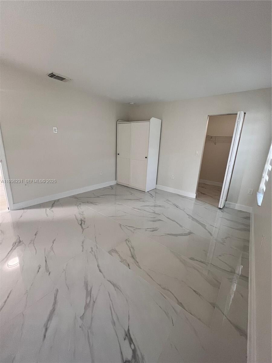 Building Photo - 20613 SW 93rd Ave