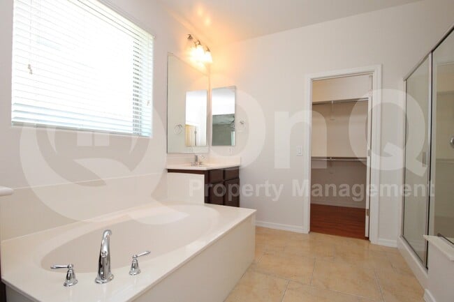 Building Photo - 4270 N 180th Ln