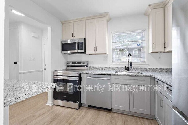 Building Photo - 6591 Stoney Point S