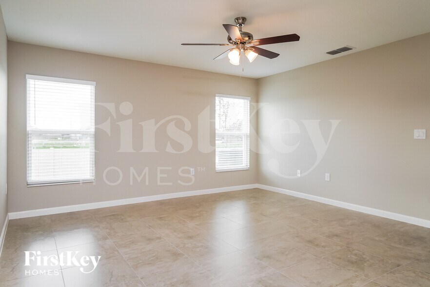 Building Photo - 659 Lindbergh Wy