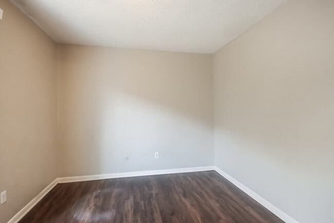 Building Photo - 18515 Denise Dale Ln