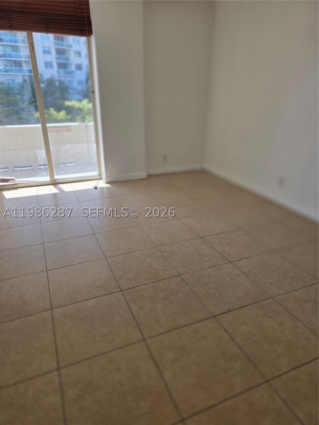 Building Photo - 19355 Turnberry Way
