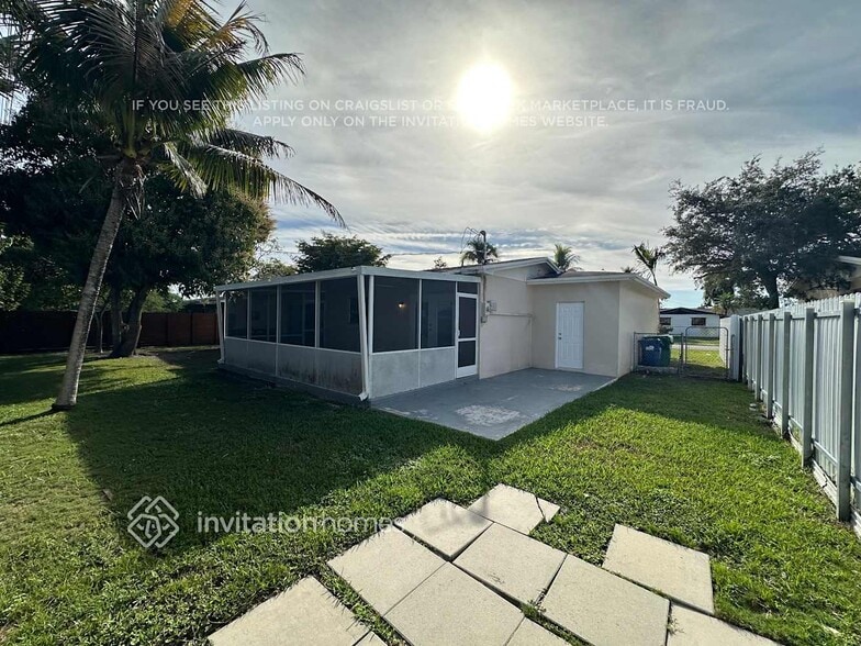 Building Photo - 10311 SW 156th St