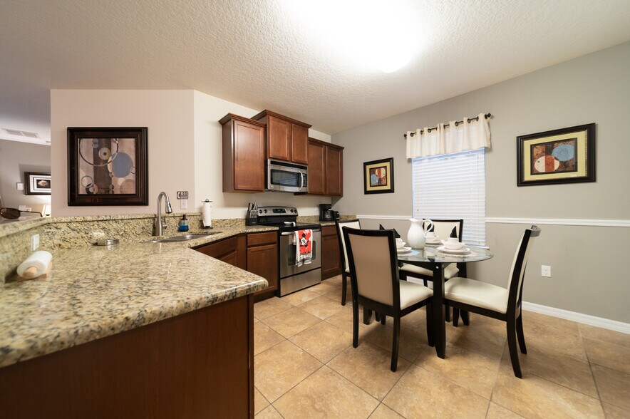 Building Photo - 1138 Cypress Pointe Blvd