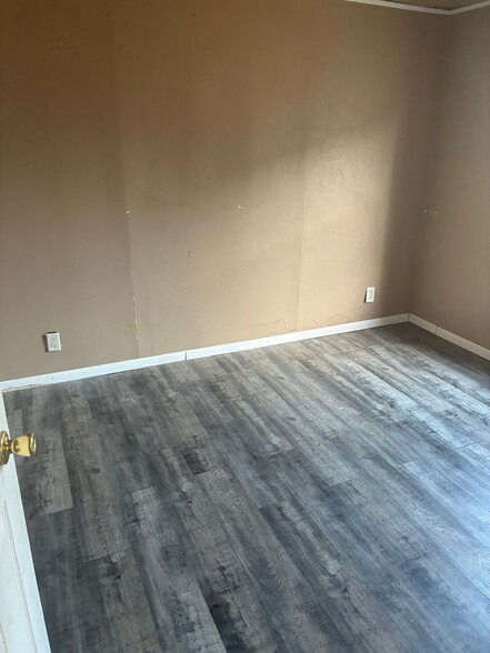 Building Photo - 12169 CR 352
