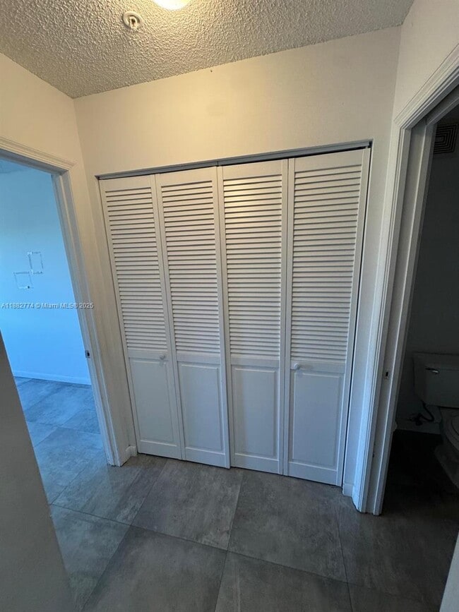 Building Photo - 12124 St.Andrews Pl